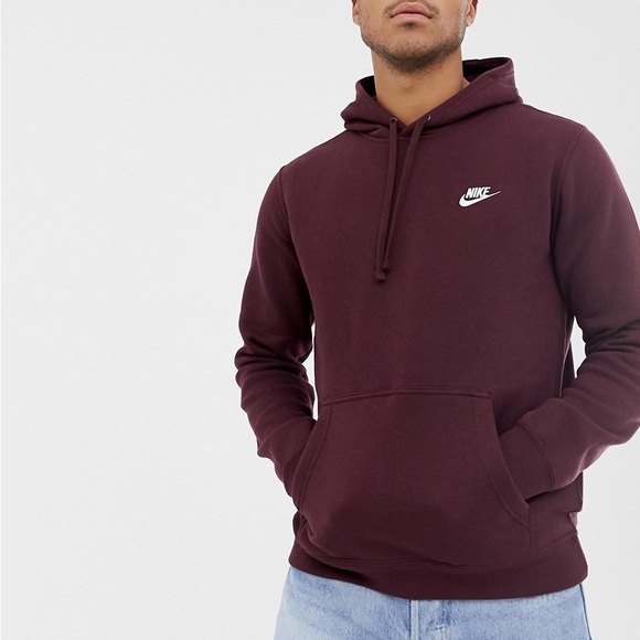 maroon nike sweatshirt